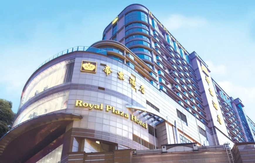 Wonders of the Pearl: A Hong Kong & Macau Adventure